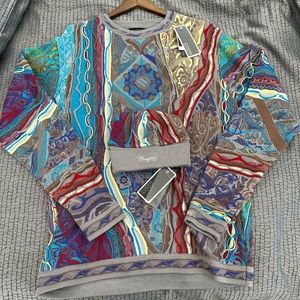 Men’s Coogi authentic XL with matching hat limited edition